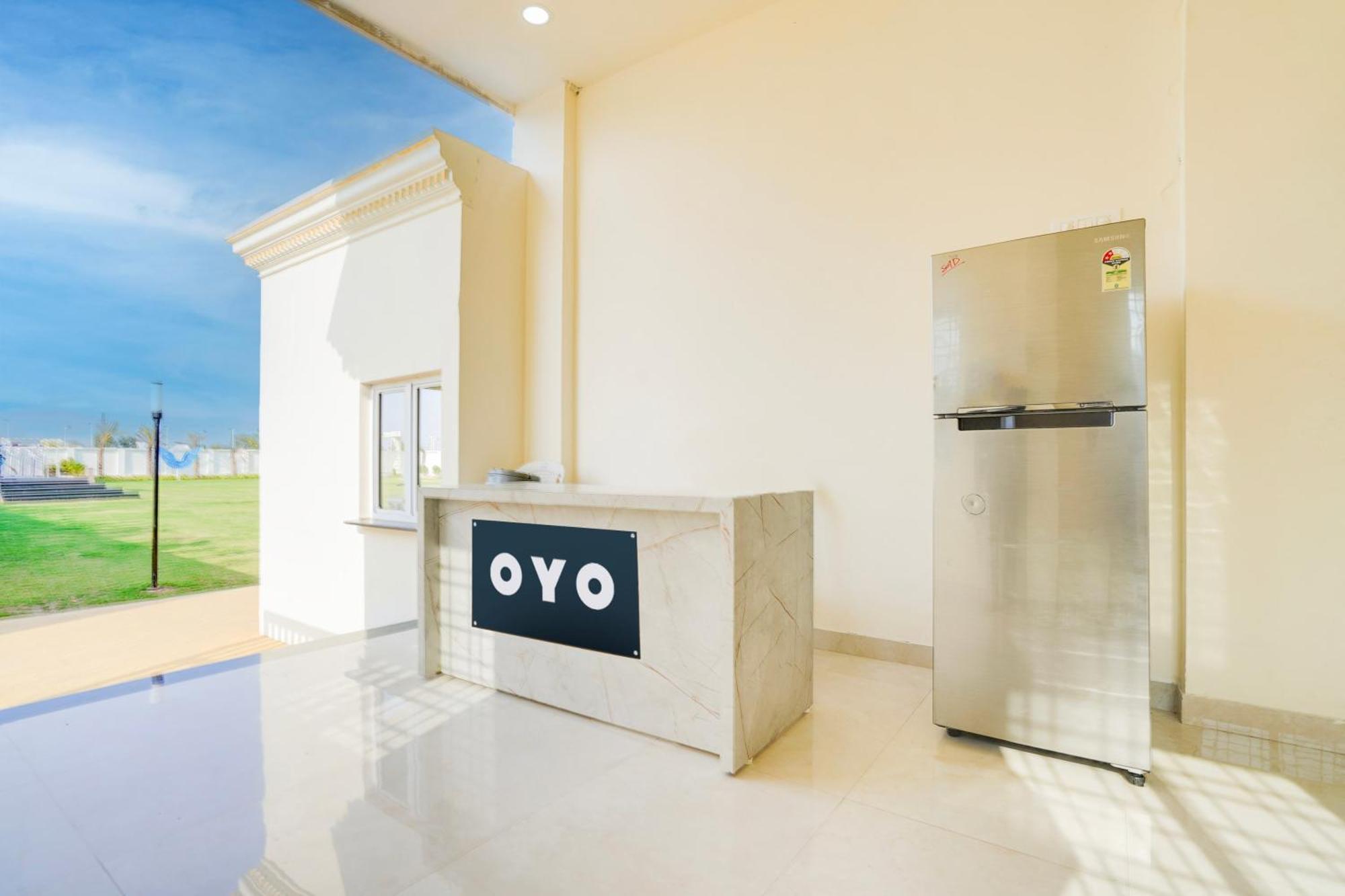 Hotel O Uts Stay In Nagpur Esterno foto