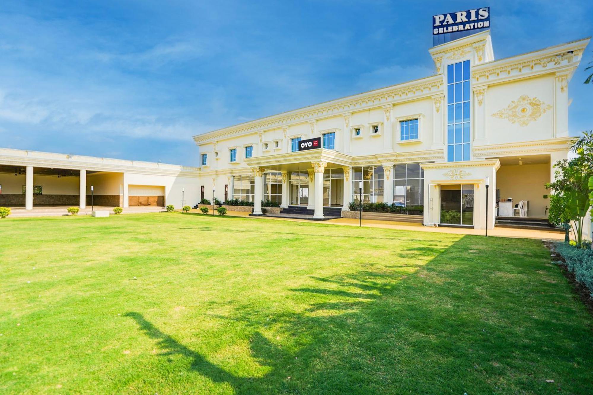 Hotel O Uts Stay In Nagpur Esterno foto