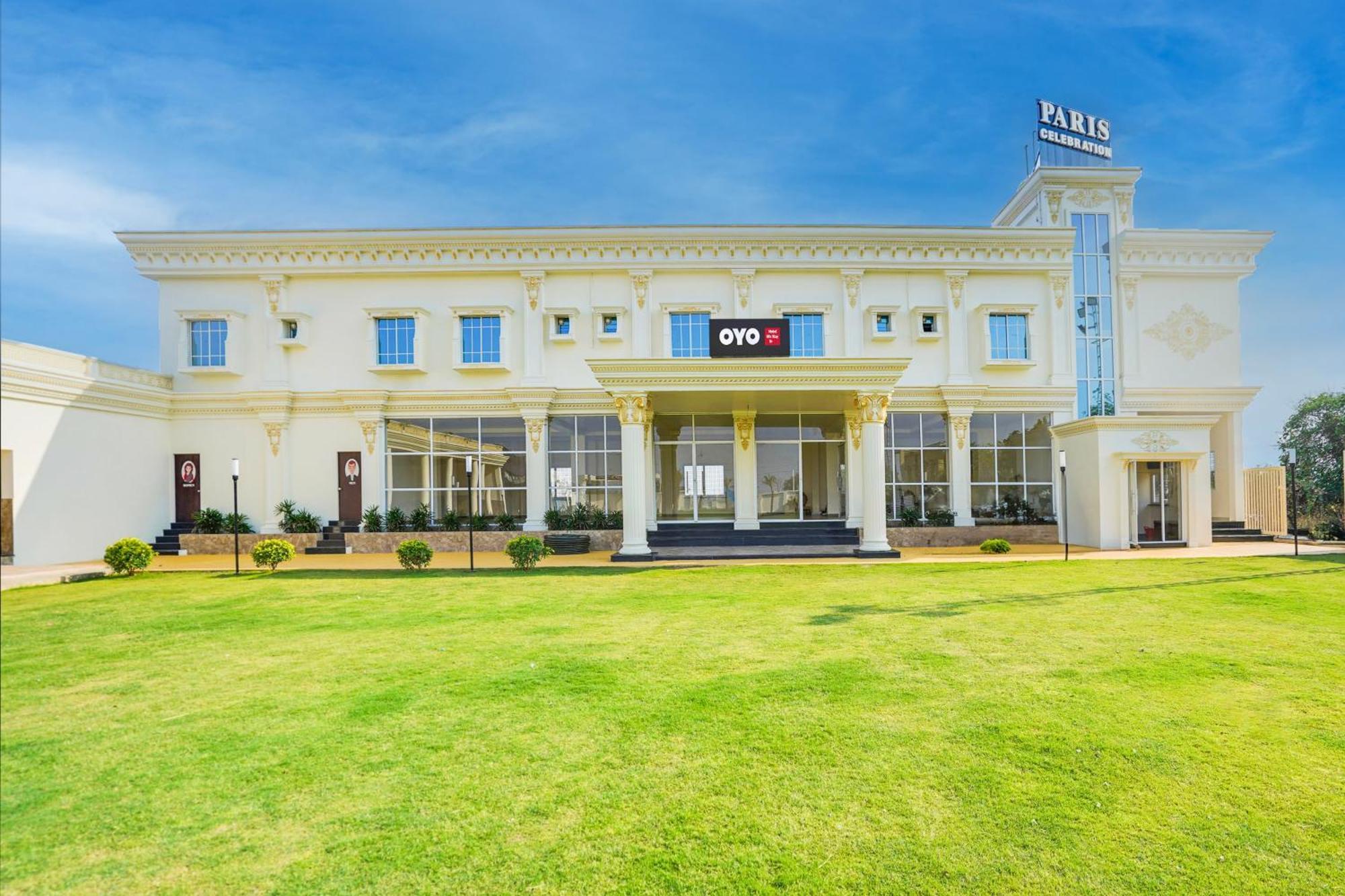 Hotel O Uts Stay In Nagpur Esterno foto
